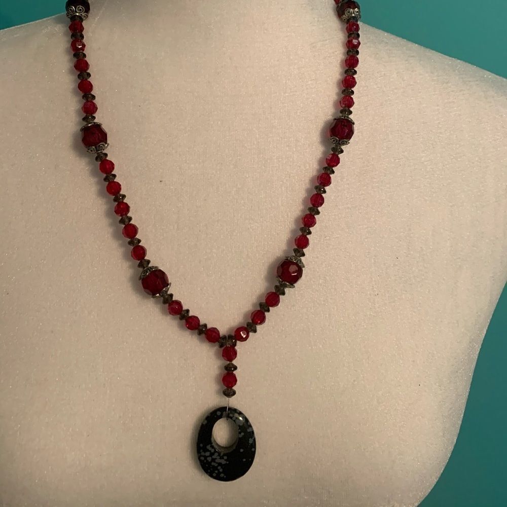 Beaded Necklace 